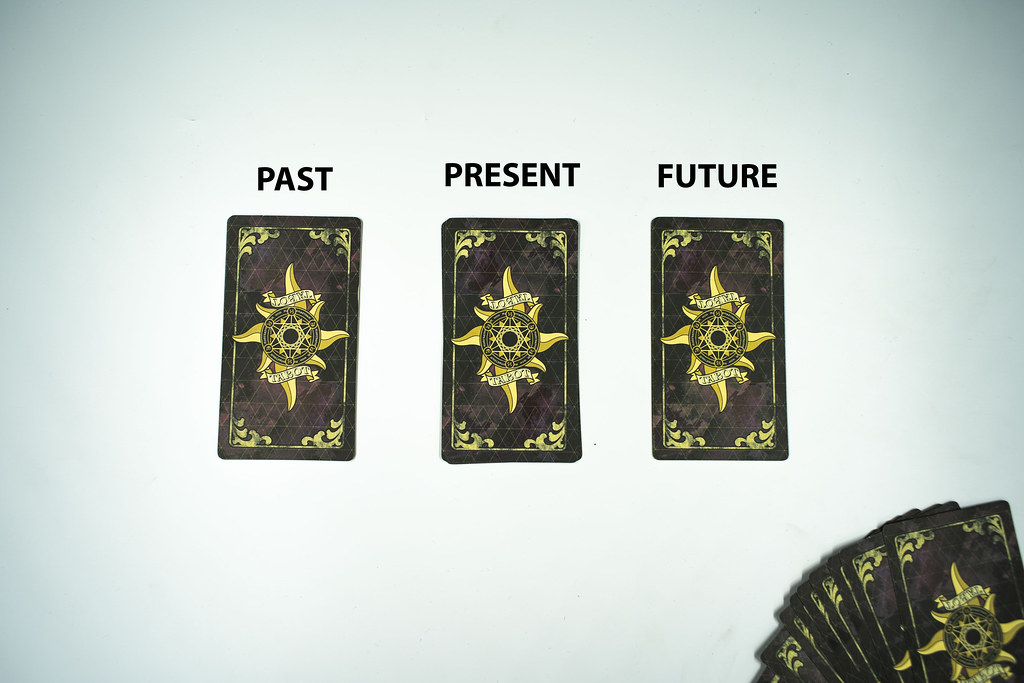 tarot readings can improve your life